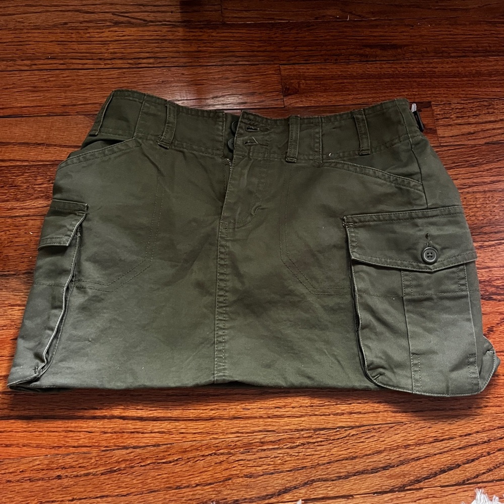brandy melville cargo skirt